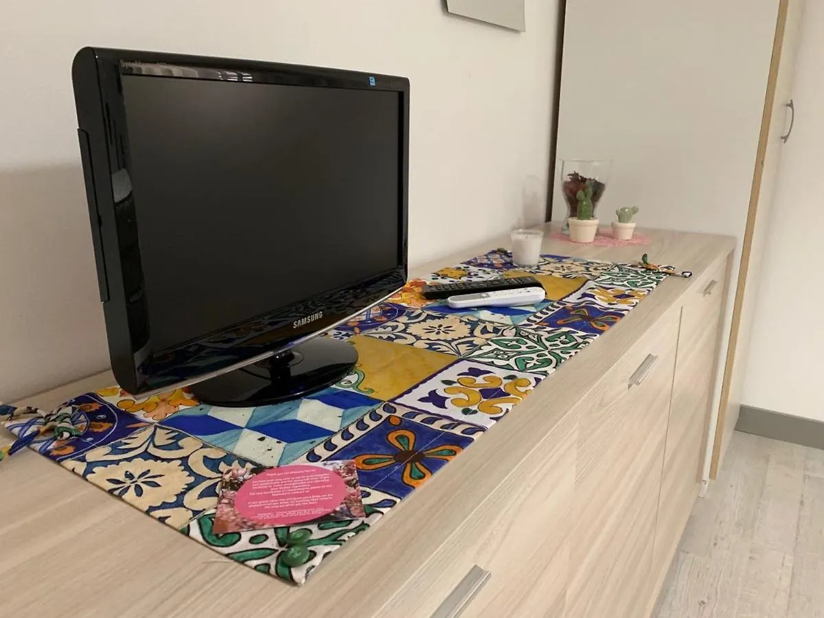 Casa Vacanze Meraki contacts